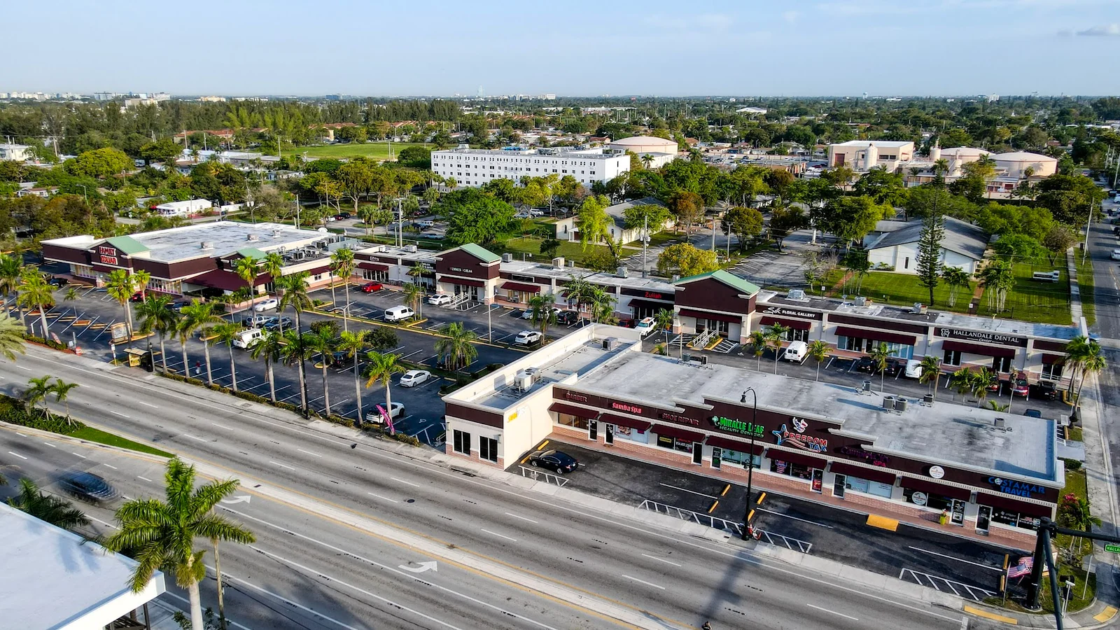 Faith Shopping Plaza, property photograph 2